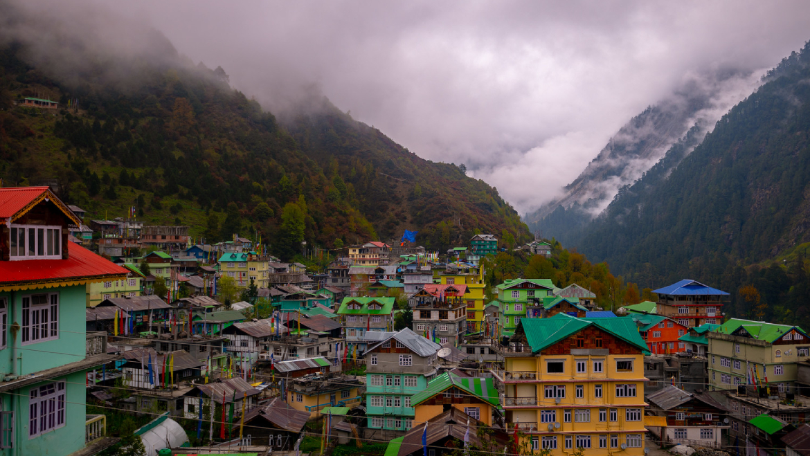 5 Nights 6 Days Gangtok Lachen Lachung Tour