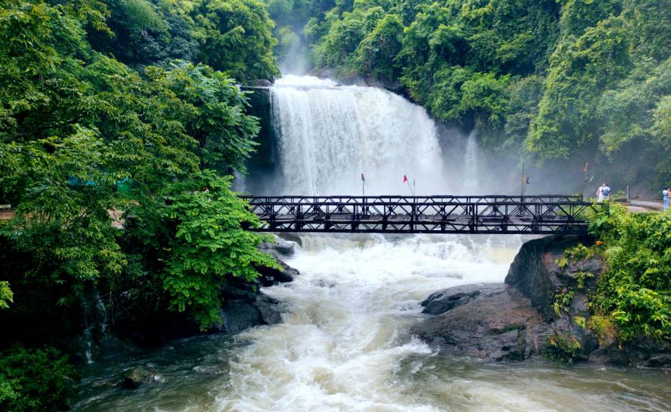 4 Nights 5 Days Assam Meghalaya Tour Package